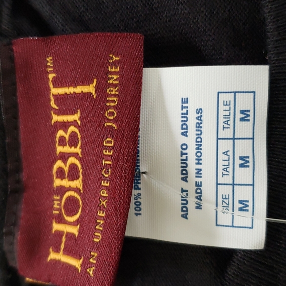 NWT Official Hobbit Shirt Size M - Picture 4 of 5